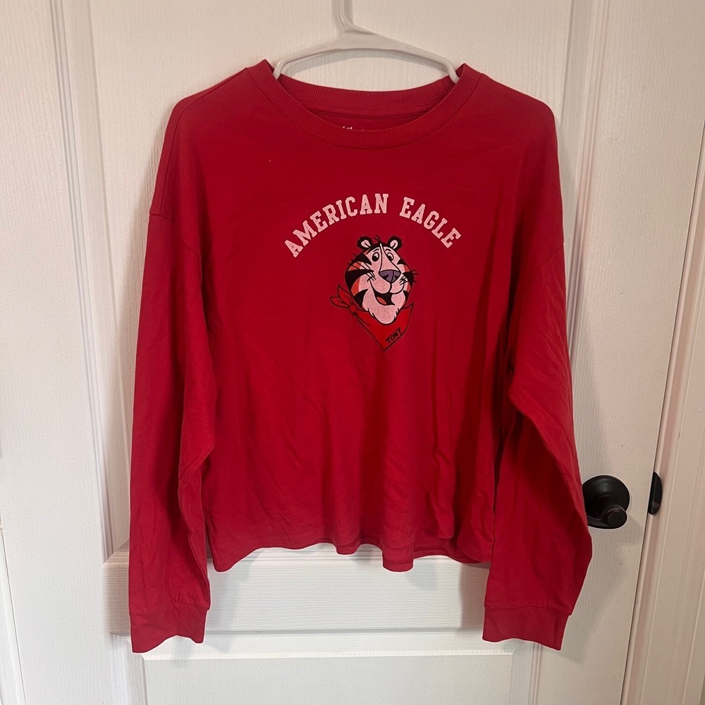 American Eagle Womens Kelloggs Tony the Tiger Long Sleeve Top Medium Red NWOT